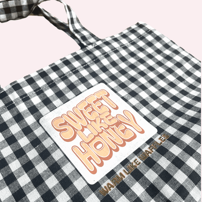 Honey On Waffles Checked Mini Tote - Lalunathepanda